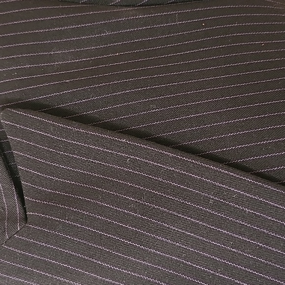 Tahari Fitted Pinstrip Blazer - Picture 2 of 4